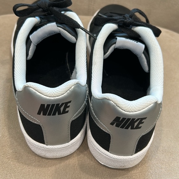 Nike Court Legacy Sneakers in Black with Silver Size 11.5 - Picture 6 of 8